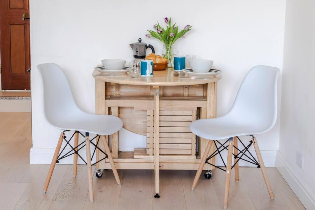 The Clarence, Central London Apartment W/ Wifi Luaran gambar