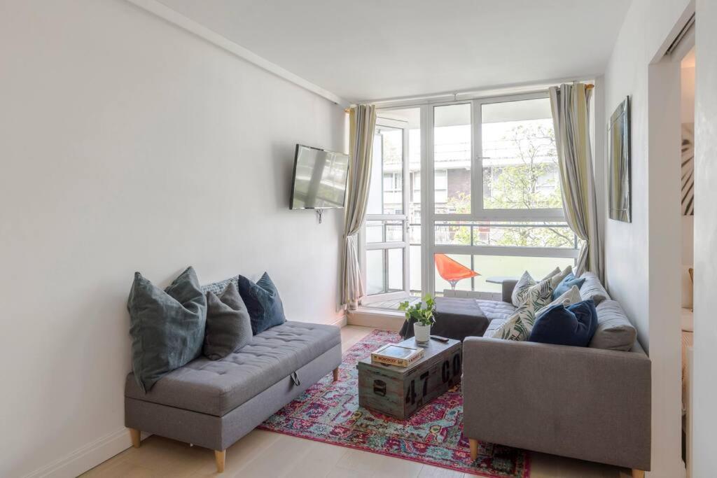 The Clarence, Central London Apartment W/ Wifi Luaran gambar
